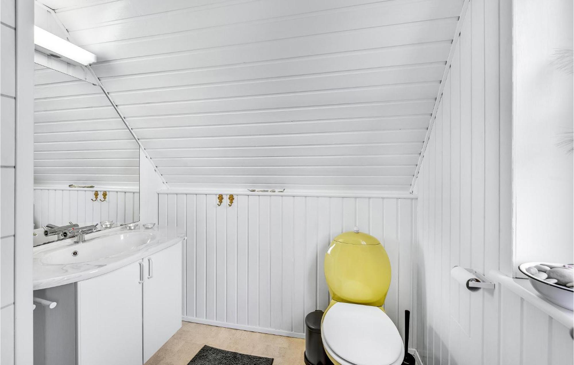 Cozy Home In Hvide Sande Bjerregard Ngoại thất bức ảnh